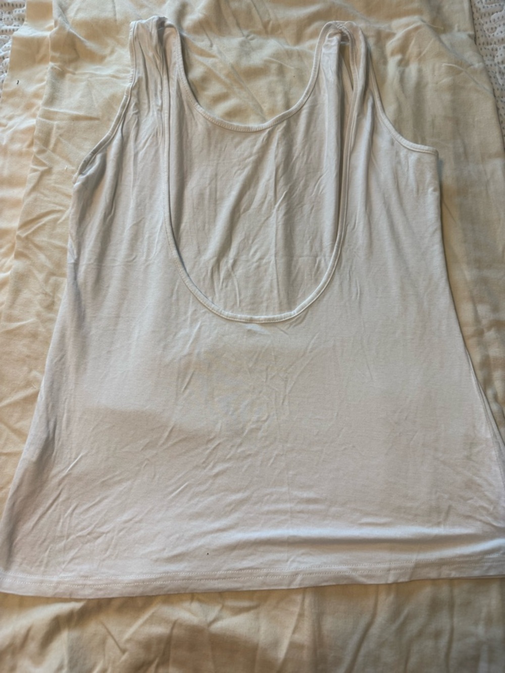 Women’s Scoop Neck Tank Top with Open Back - Black & White Set - Picture 3 of 9